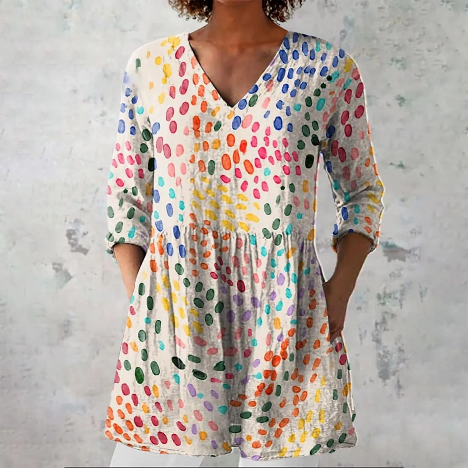 Womens Cotton Linen Tops 3/4 Sleeve V Neck Oversized T-Shirt Summer Casual Floral Gauze Blouses Dressy with Pockets